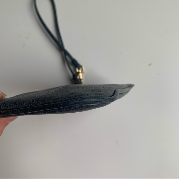 Tory Burch blue leather wristlet pouch - Picture 9 of 16